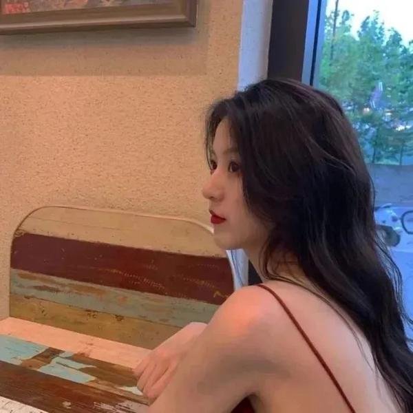满月疑云